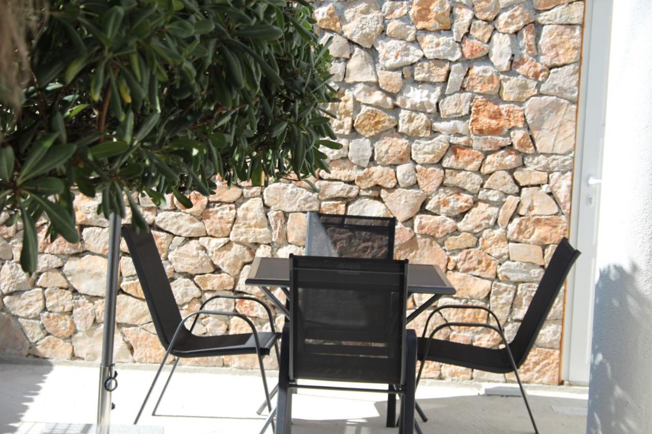 Apartmani "Mali Mago" Tribalj Exterior foto